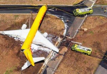 Avión de DHL sufre accidente y se parte en dos en el Aeropuerto de Costa Rica