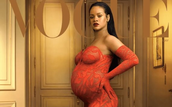 Rihanna presume su embarazo en portada de la revista Vogue