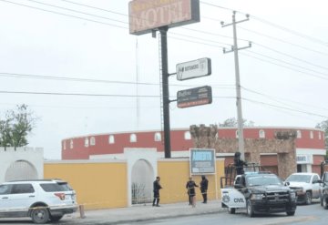 Realizan cateo al lado sur de un motel cerca del sitio donde el conductor abandonó a Debanhi