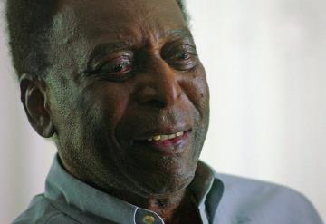 Dan de alta a Pelé tras exámenes sobre tratamiento de cáncer