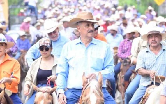 503 años de la llegada del caballo a tierras tabasqueñas, gobernador Carlos Manuel Merino Campos encabezó Cabalgata Estatal Bridón