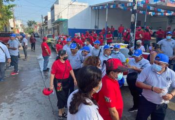 Realizan protesta sindicalizados