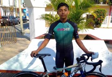 Joven ciclista jonuteco, la promesa que poco a poco hace su propio camino al andar