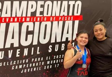 La halterista tabasqueña Daniela Mendoza  obtiene tres medallas de plata en el Campeonato Nacional Juvenil Sub17