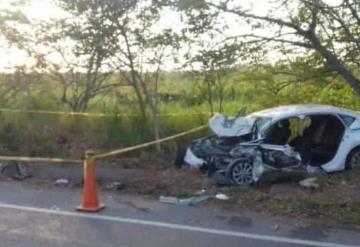 Niña falleció en un accidente de taxi sobre la carretera Villahermosa a Frontera