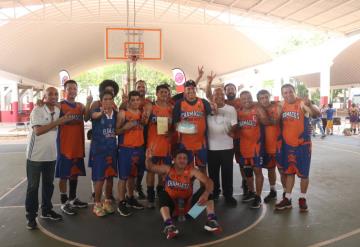 Chamacos vino de atrás y logró coronarse campeón del XXI Torneo de la Liga Estatal de Basquetbol de Veteranos