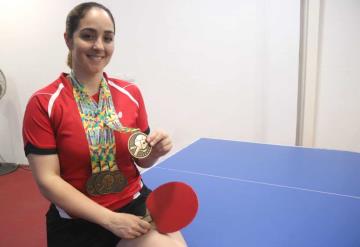 La campeona Centroamericana de tenis de mesa Yadira Silva, se encuentra muy contenta y motivada