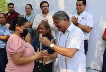 Familias de Comalcalco son beneficiadas con viviendas en el programa de CALLI-CO