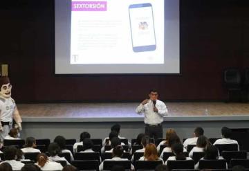 La FGE y la UIDI orientan a estudiantes en Psicología sobre los delitos cibernéticos