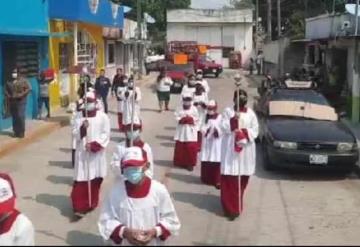 Católicos realizan enrama en honor del Cristo Negro en su feria patronal en Jonuta