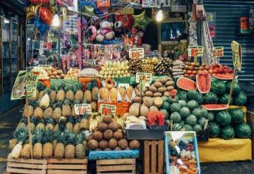 Consumir fruta cortada del súper o tianguis pone en riesgo a la salud