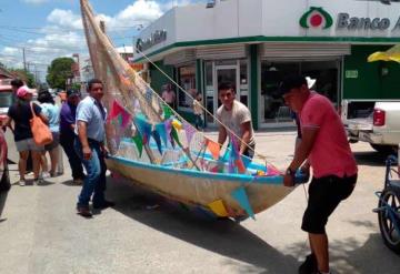 Pescadores de Cooperativa Chinal llevan gremio en honor del Señor de la Salud