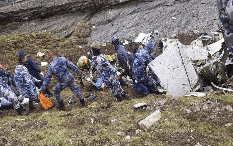 Encuentran Restos Del Avión Accidentado En Nepal Con 21 Cadáveres Dentro 7302