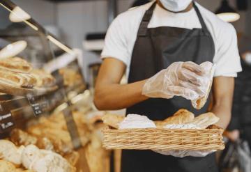 Hombre pregunta por Home Office al pedir trabajo en una panadería en Argentina