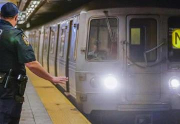 Nueva York explora implementar detectores de armas en el metro