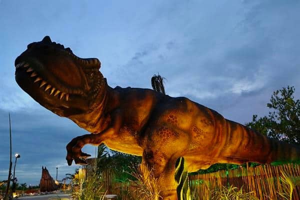 Los dinosaurios regresaron a Yucatán: abren parque temático 'Sendero  Jurásico'