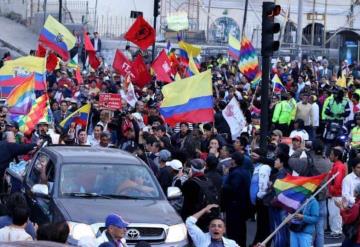 Gobierno de Ecuador declara estado de excepción ante intensas protestas en su territorio