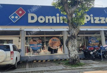 Asaltan violentamente sucursal de pizzería en Villahermosa