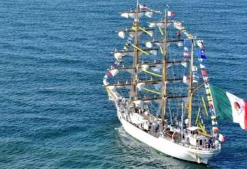 El Buque Escuela Velero "Cuauhtémoc" arribó al puerto de Dos Bocas, Tabasco