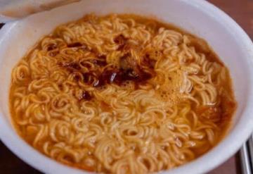 ¿De qué están hechos los camarones en la sopa instantánea?