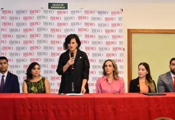 Toman protesta nuevos integrantes de la mesa directiva de la escuela IberoAmericana Puebla