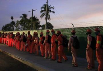 Prueba contra Covid es obligatorio en trabajadores de refinería