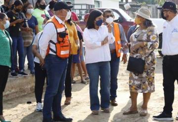 Alcaldesa Yolanda Osuna supervisó trabajos de mantenimiento de vialidades