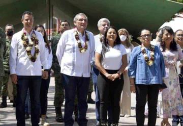 Participa secretario de Gobernación en Tianguis del Bienestar en Pochutla, Oaxaca