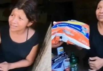 Mujer se molesta tras recibir despensa; asegura no necesitaba algunos productos