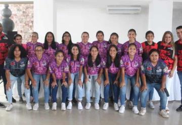 Reveladas de Tabasco busca proyectar el talento tabasqueño y consagrarse en el futbol femenil