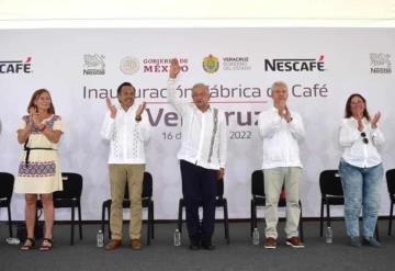 Inaugura AMLO fábrica de café en Veracruz