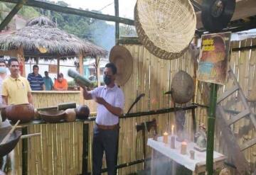 Realizan Expo Artesanal y Cultural en Oxolotán