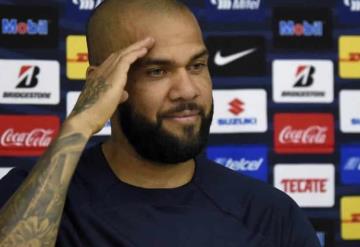 Dani Alves obtiene su residencia en México: INM