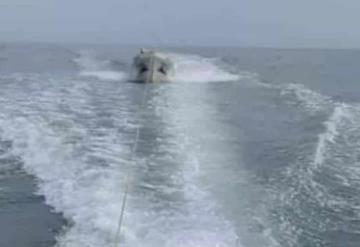 Rescatan a pescadores náufragos en Paraíso