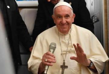 No es una catástrofe, se puede cambiar de papa: el papa no descarta su renuncia