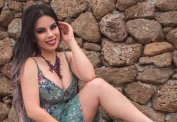 Lizbeth Rodríguez comprueba que el bikini al revés nunca pasa de moda