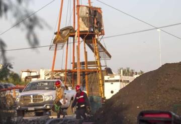 AMLO afirma que continúan trabajos para rescatar a los mineros