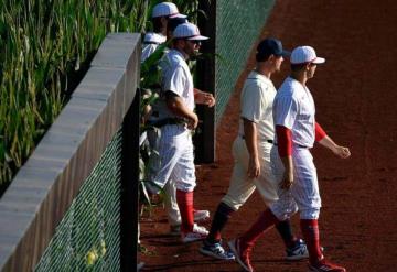 El pitcher cardenense Luis Enrique Cessa compartió su emoción por pisar el Campo de los Sueños con los Rojos de Cincinnati