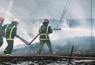 Encuentran restos de 4 de los 14 bomberos desaparecidos en incendio de Cuba