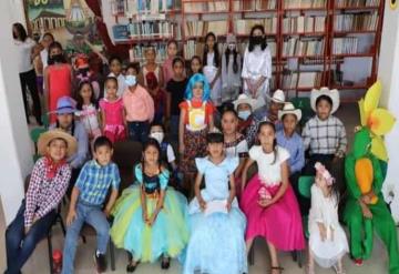 Clausuran curso “Mis Vacaciones en la Biblioteca” en Jonuta