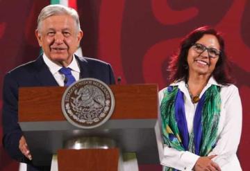 AMLO presenta a Leticia Ramírez como la nueva titular de la SEP