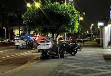 Video:  Ataque armado en el bar ‘Botanero Veintiuno’ de Manzanillo