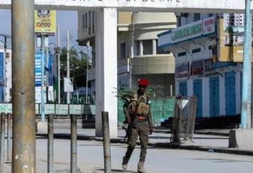 Atentado en un hotel de Somalia deja 12 muertos