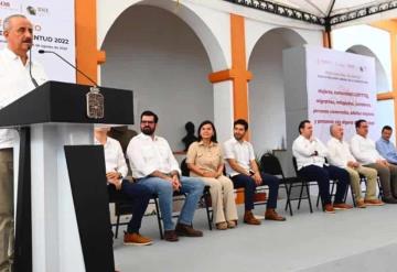 Gobernador inauguró la Feria Nacional para la Inclusión Laboral de la Juventud 2022