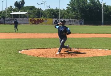 Los pitchers tabasqueños Refugio “Yuyo” Marín y Jesús Broca están mostrando hechuras para debutar con Algodoneros de Guasave