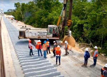 Habitantes de la Villa El Triunfo bloquean acceso a las obras del Tren Maya