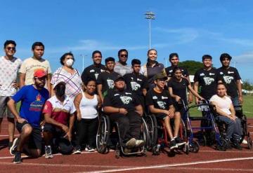 Paralímpicos tabasqueños mostraron toda su fortaleza en las pruebas de pista y campo en Olimpia XXI