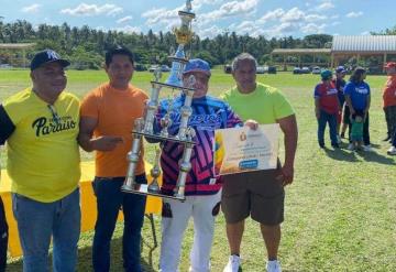 A base de perseverancia Climeros de Carrizal se coronó bicampeón de la Liga Municipal de Beisbol de Paraíso