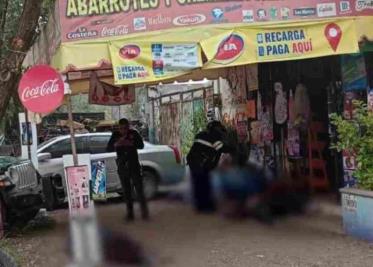 Sujetos armados abren fuego en contra de comerciante de ropa