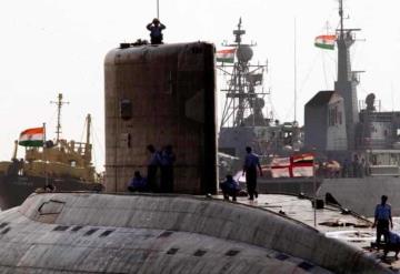 India dispara con éxito un misil balístico desde un submarino